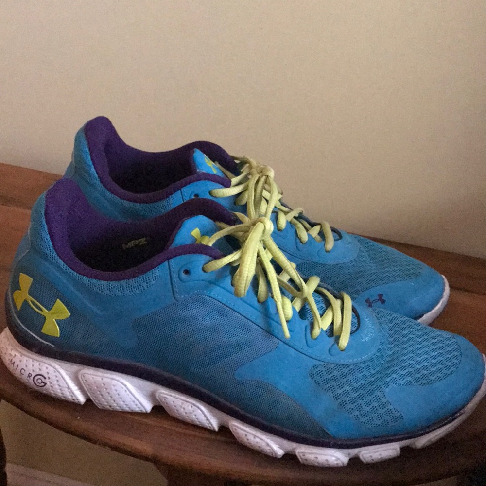 Athletic/Gym Sneakers